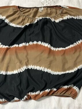 Madison Black, Brown & White Wave-Stripe Blouse